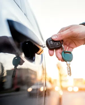 Lock Locksmith Tech Jamaica, NY 718-737-7753 - unlock-car